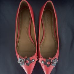 Shoes Size 6-leather 