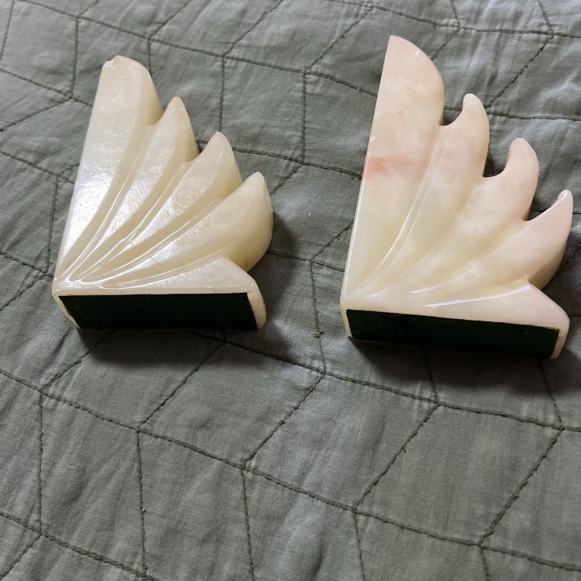 Books Holders