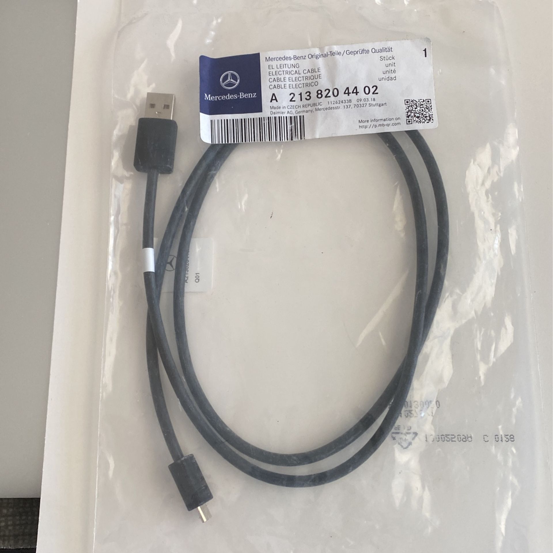 Mercedes Benz Android Charger Cable
