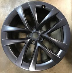 1 Tesla Model S Arachnid Plaid 21” rim