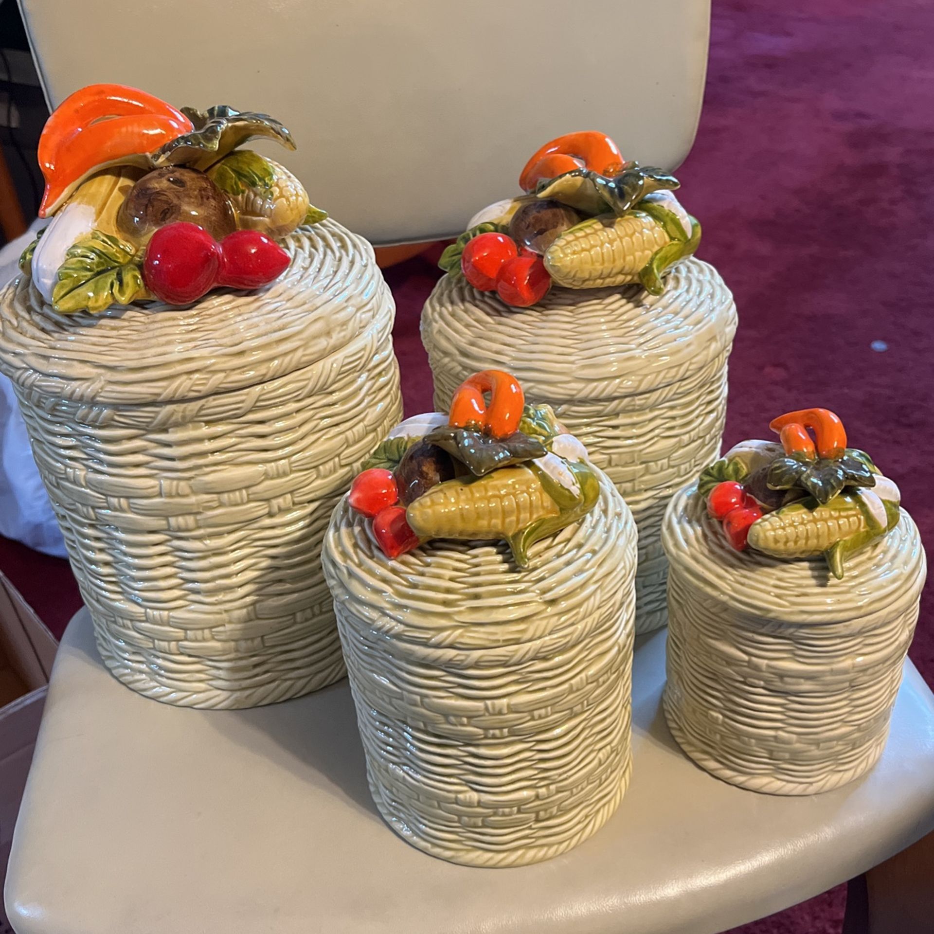 Lefton Canister Set