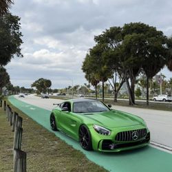 2017 Mercedes-Benz AMG GT