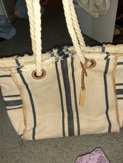 Vince camuto tote bag