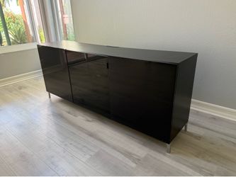[Need Gone!!] IKEA BESTÅ TV Unit Console Table with High-Gloss Doors on ends, Glass door center + upgraded legs