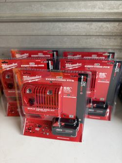 Milwaukee M18 Red Lithium xc 5.0 battery and charger pack