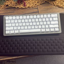 Wooting 60he V2 In A Wooting Optimum With UFO Magnetic Switches From Gravastar