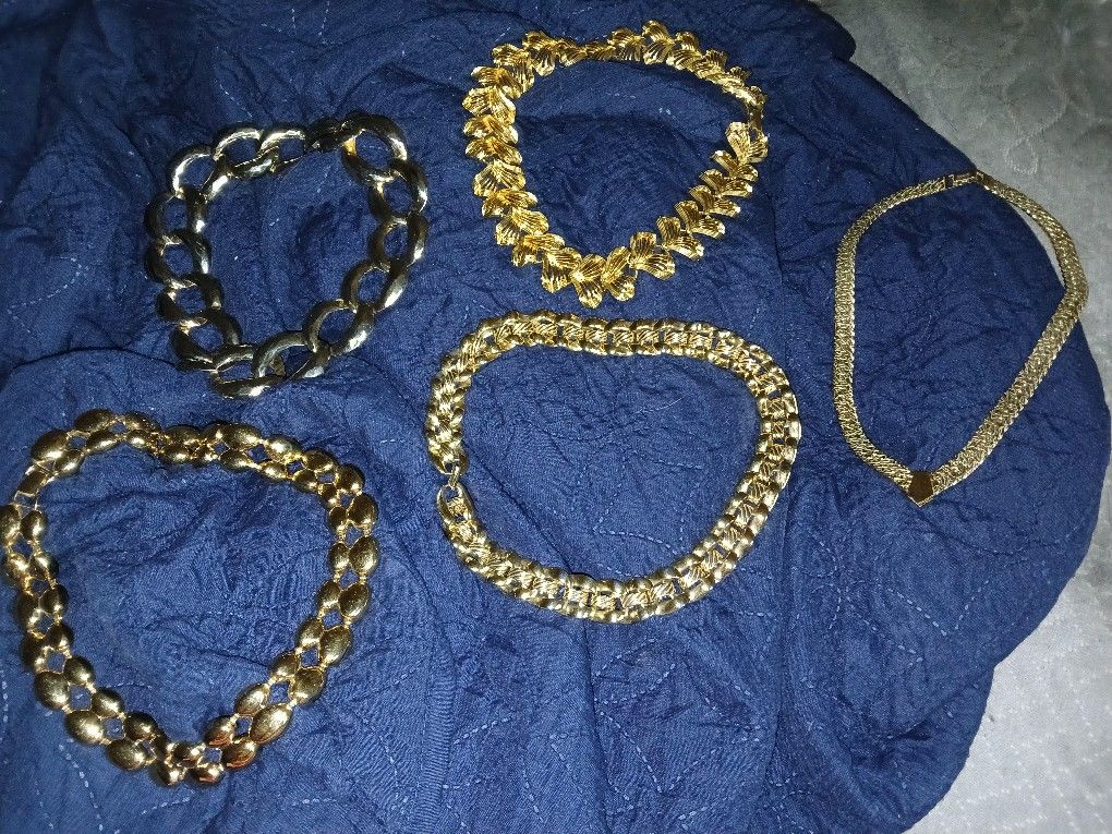 Different VINTAGE NAPIER NECKLACES