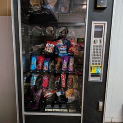 Vending Machines With Card Reader