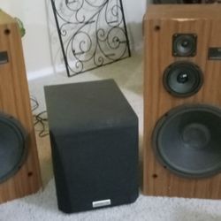 Vintage Kenwood 12"Jl680 Speakers And Powered Subwoofer 