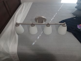 4 light fixture