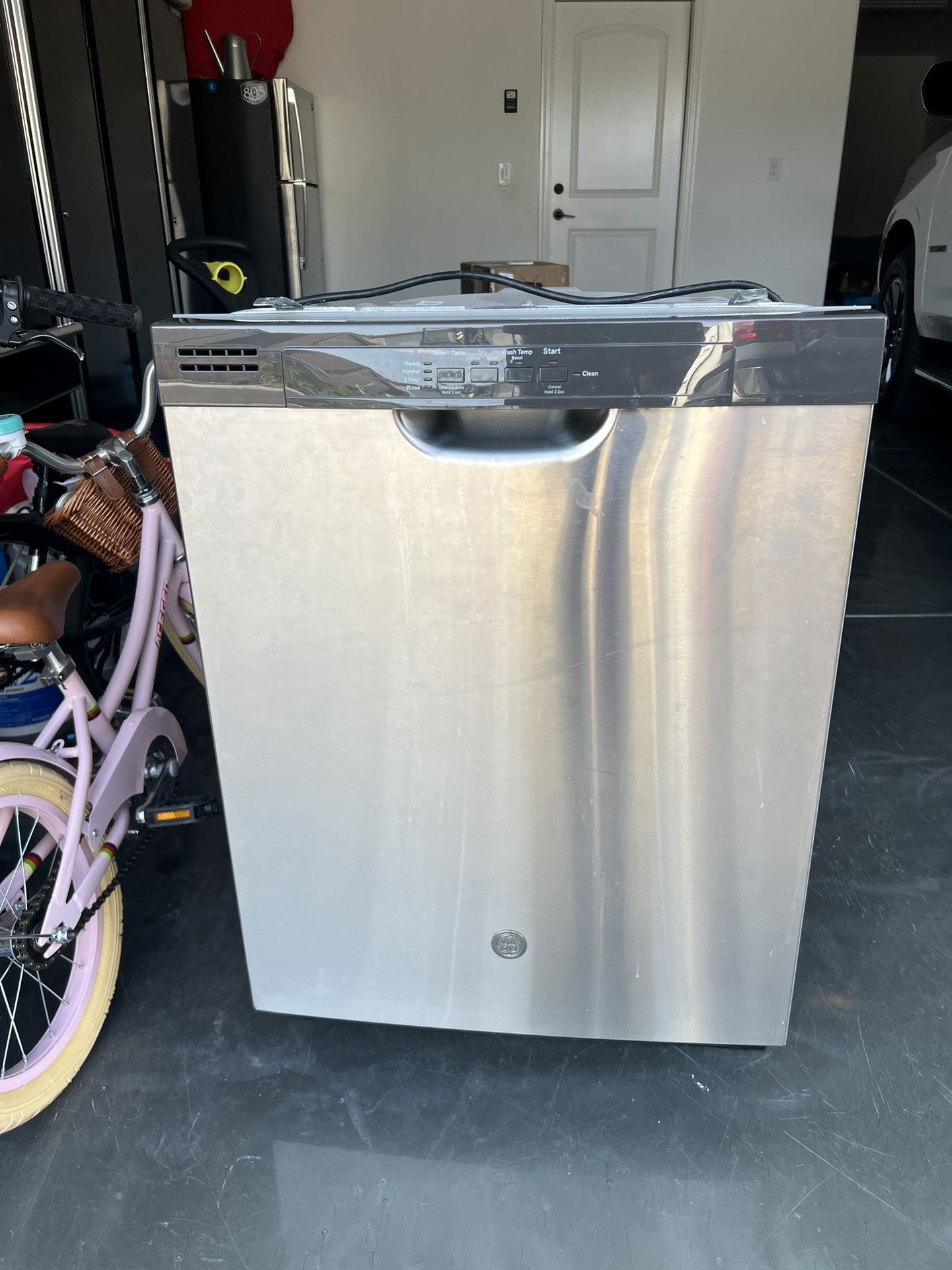 GE Dishwasher GDF510PSM0SS Used As Is