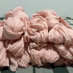 18 pink cheesecloth table runners