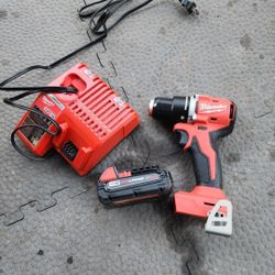 m18 drill with battery and charger 