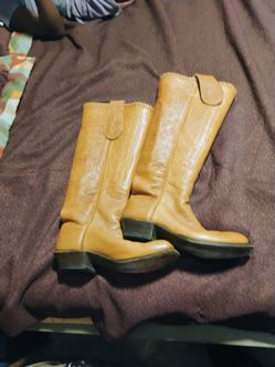(Rare) Gary Tucker Boots Size 11