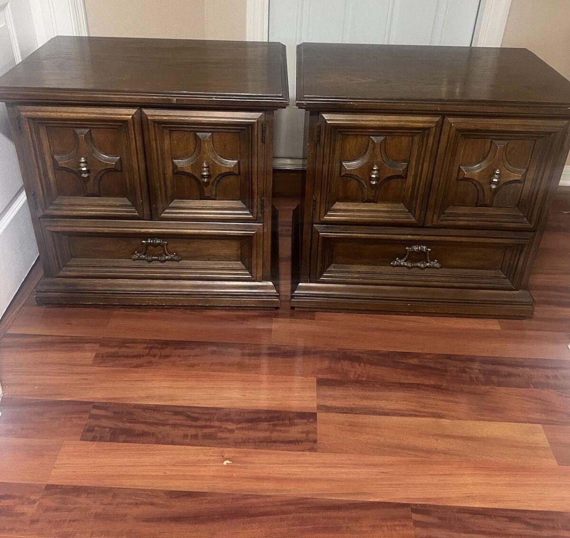 Drexel Heritage Campaign Style Nightstands End Tables Antique Sold Wood. These beautiful, stunning, well built nightstands/end-tables are used in good