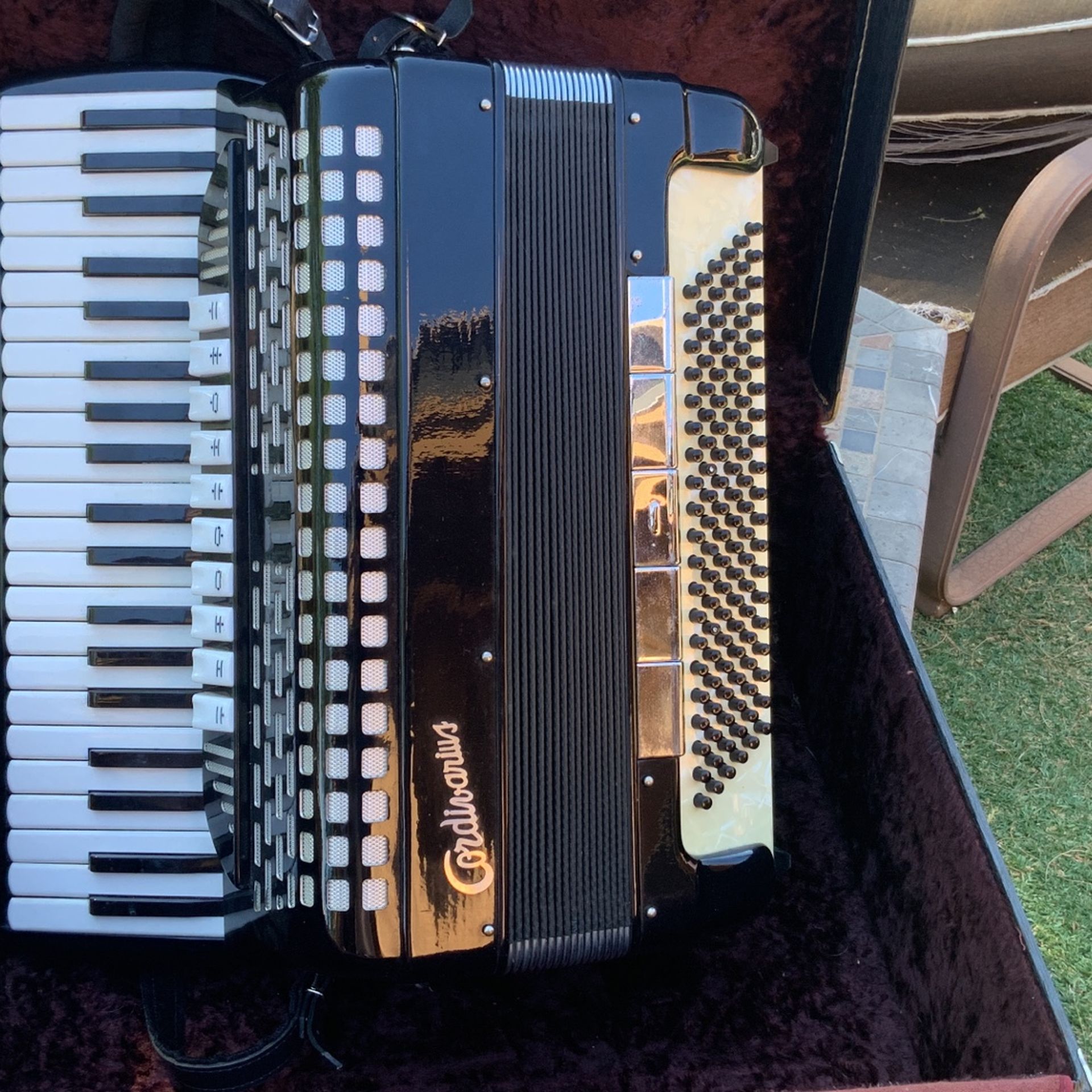 Cordivarius Italian Piano Accordion 120 Bass Buttons