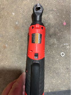 Milwaukee M12 3/8” ratchet