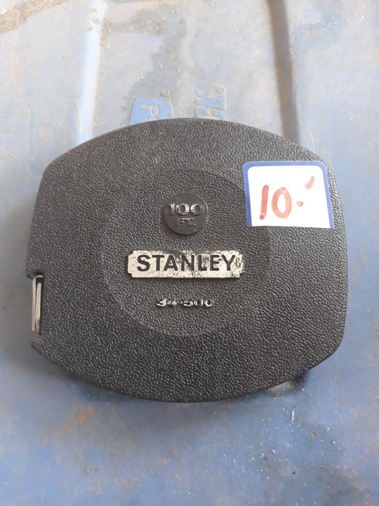 Stanley 100 foot tape measure