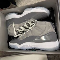 JORDAN 11 COOL GREY SIZE 8.5