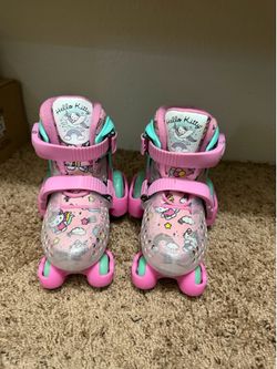 Kid hello kitty skates