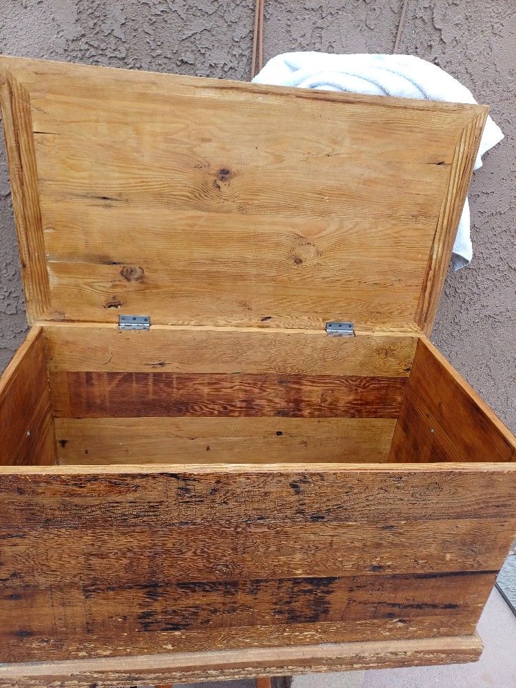 Storage Wooden Storage 36"wx19"h