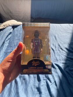 (Gold) LeBron James premium vinyl figure funko