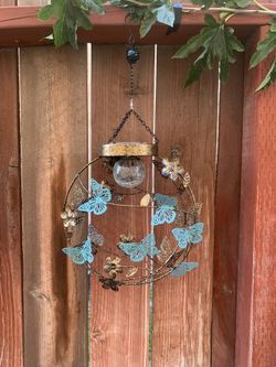 Butterflies Hanging Solar Light 