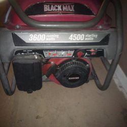 Black Max 4500 Gas Powered Generator 