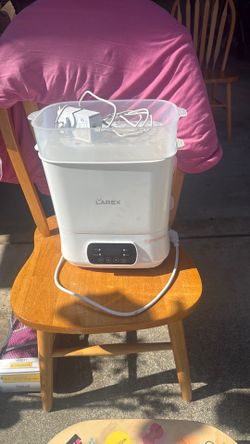 Sterilizer for bottles