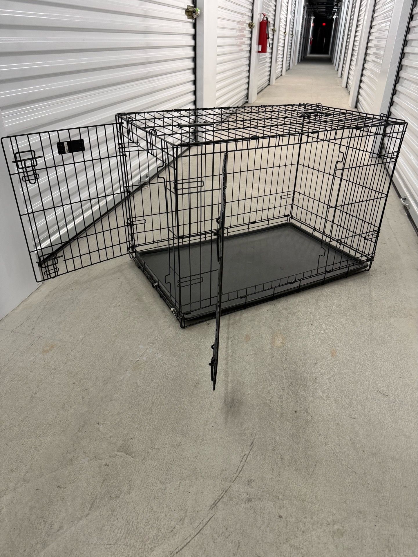 Large Double Door Dog Crate (36 x 23)