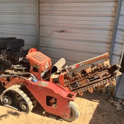 Ditch Witch Trench 