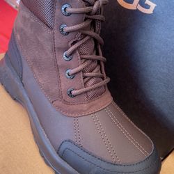  9 M Emmett Duck Boot