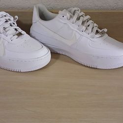 Nike Air Force 
