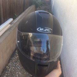 Motorcycle helmet