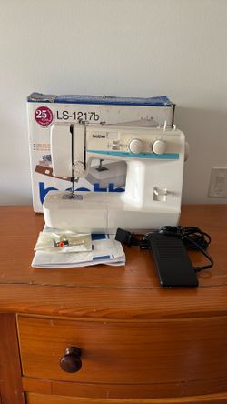 Brother Sewing Machine Model LS - 1217b