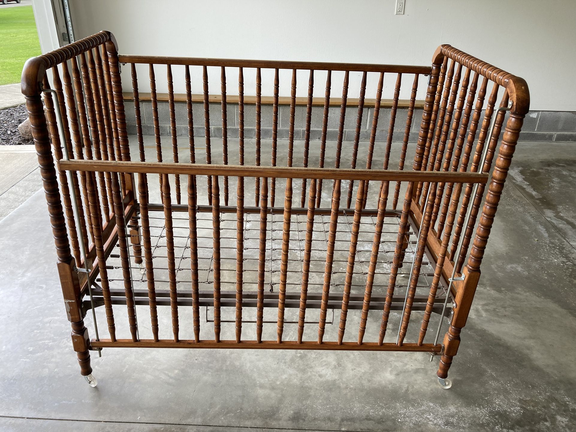 Crib