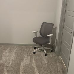 Desk Chair Adjustable , Good Condition , Gray And White 
