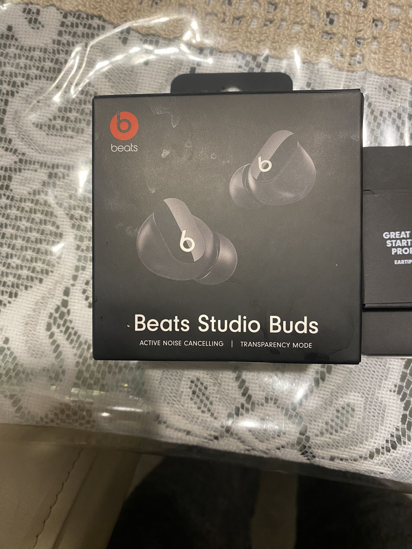 Beats Studio Buds