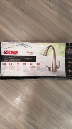 Delta Marca Kitchen Faucet – SpotShield Stainless