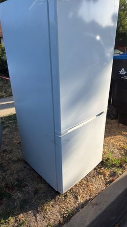 Free refrigerator