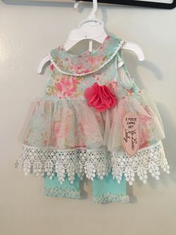 Baby girl outfit 3-6 months