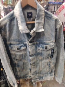 BRAND NEW GAP JEAN JACKET