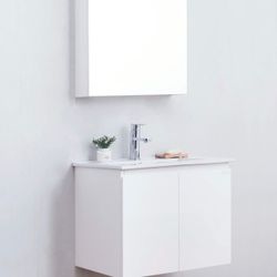 Royal LegendĀ® full set bathroom vanity