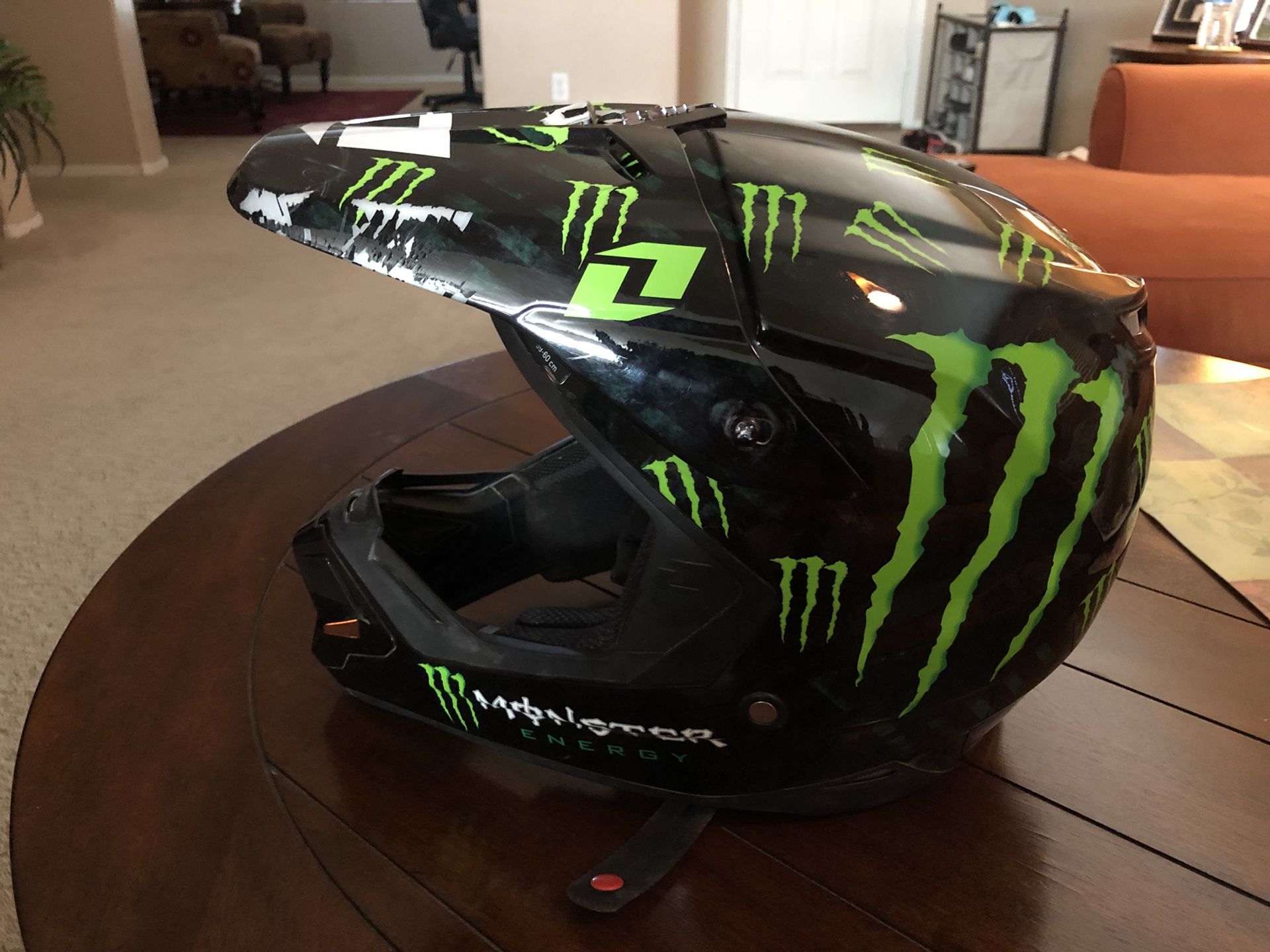 DNC monster energy helmet size Large