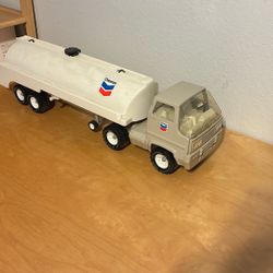 Chevron Tonka Fuel Truck 