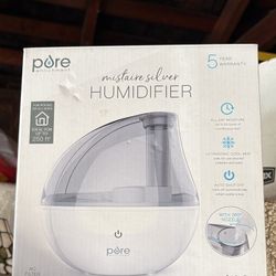 Mistair Silver Humidifier Open Box