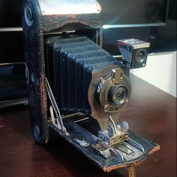 Early 1900's Vintage Eastman Kodak No. 2 Autographic Brownie Box Camera 10388 Folding Camera