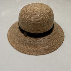 Elegant Tan Straw Hat with Black Band 