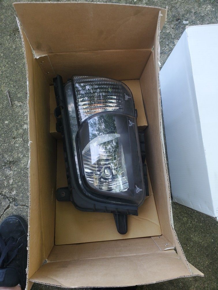 OEM 5th Gen Camaro Headlights 2010-2015
