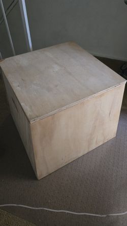 Wooden GO FIT Squat Box